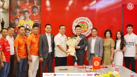 5 bản hợp đồng ‘bom tấn’ của V.League 2024/25